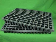 Multi Cell Bedding Plant Plug Trays