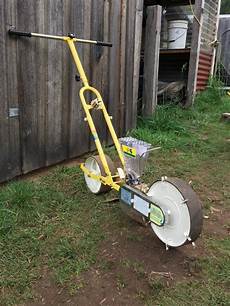 Precision Mechanical Seeders